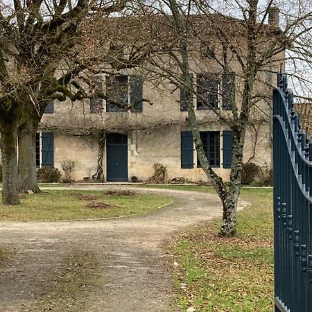 Le Petit Manoir Bed and Breakfast Brux Buitenkant foto