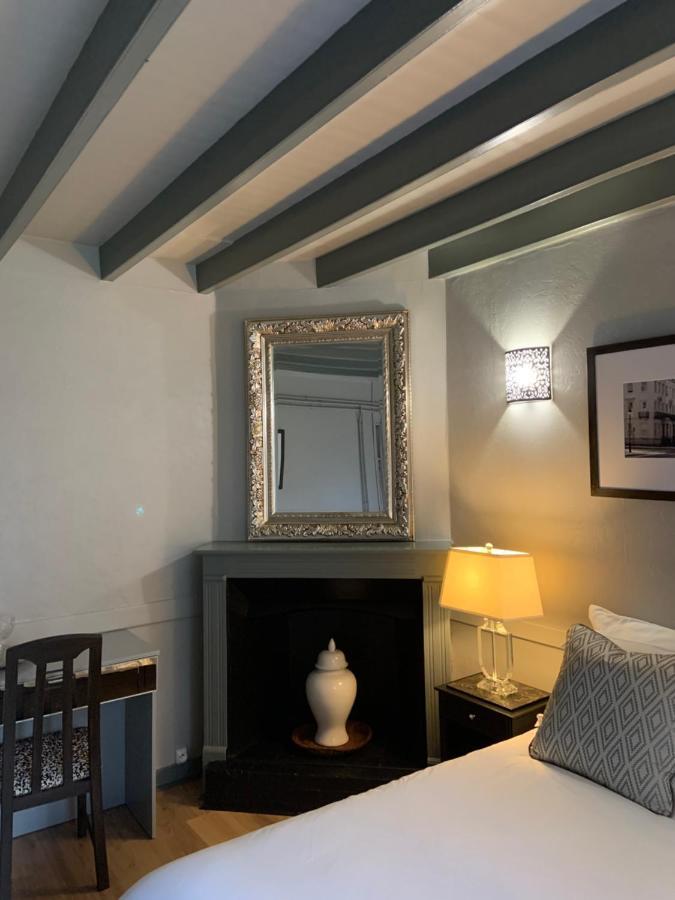 Le Petit Manoir Bed and Breakfast Brux Buitenkant foto